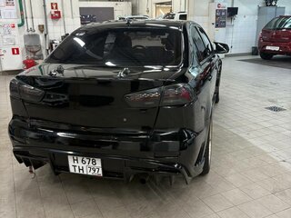 2008 Mitsubishi Lancer X, чёрный, 900000 рублей, вид 3