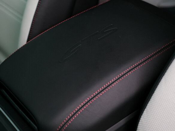 2026 Porsche Cayenne GTS III Рестайлинг, серый, 25900000 рублей - вид 26