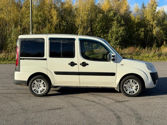 2014 Fiat Doblo I Рестайлинг, белый - вид 3