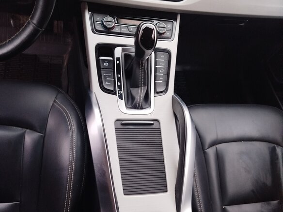 2021 Geely Atlas I, белый, 1450000 рублей - вид 14