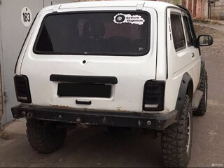 1998 Lada (ВАЗ) 2121 (4x4) I Рестайлинг, белый, 300000 рублей, вид 3