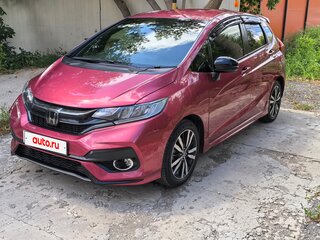 2018 Honda Fit III Рестайлинг, розовый, 1300000 рублей, вид 1