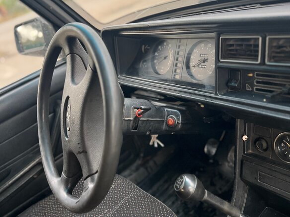 2004 Lada (ВАЗ) 2107, белый, 125000 рублей - вид 10