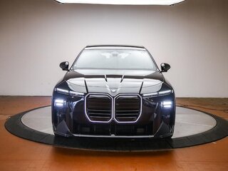 2026 BMW 7 серии 740 xDrive VII (G70) Рестайлинг, чёрный, 17686763 рублей, вид 2