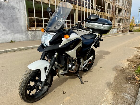 2012 Honda NC 700X, белый, 575000 рублей - вид 12