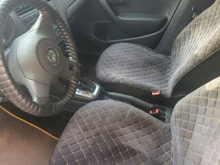 2014 Volkswagen Polo V, серебристый, 880000 рублей, вид 4