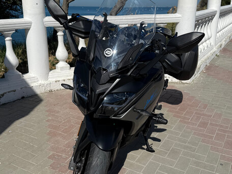 2023 CFMoto 650GT, чёрный, 580000 рублей, вид 4