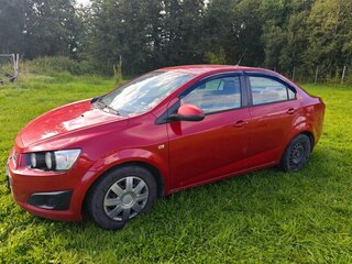 2012 Chevrolet Aveo II, красный, 600000 рублей, вид 4