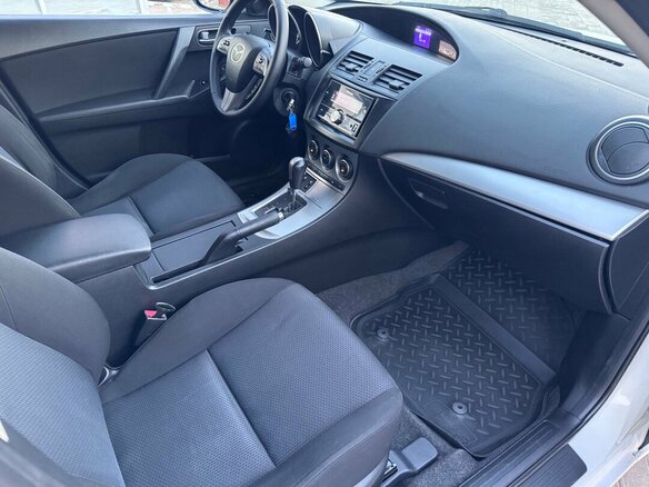2011 Mazda 3 II (BL) Рестайлинг, белый, 769900 рублей - вид 13