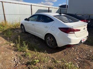 2019 Hyundai Elantra VI (AD) Рестайлинг, белый, 1308000 рублей, вид 4