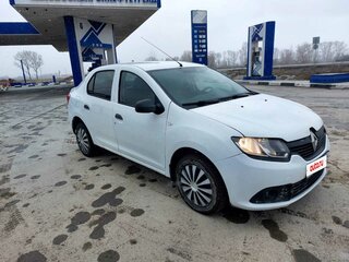 2015 Renault Logan II, белый, 500000 рублей, вид 4