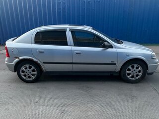 2003 Opel Astra G, серебристый, 230000 рублей, вид 2