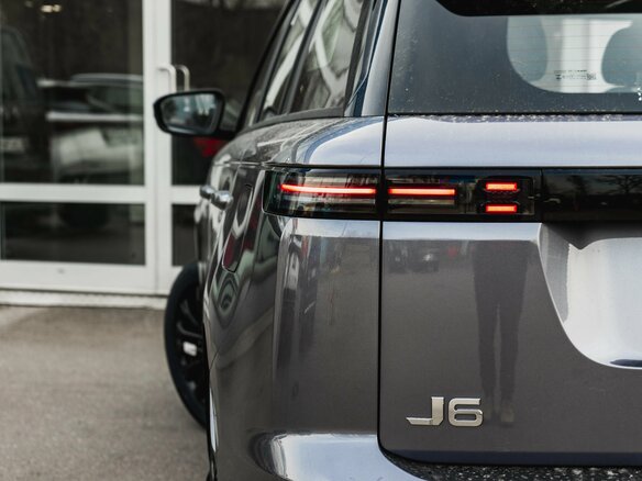 2026 Jaecoo J6, серый, 2749000 рублей - вид 16