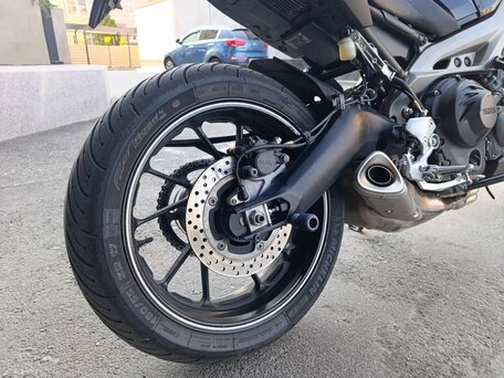 2015 Yamaha MT-09 (FZ-09), фиолетовый, 650000 рублей, вид 4
