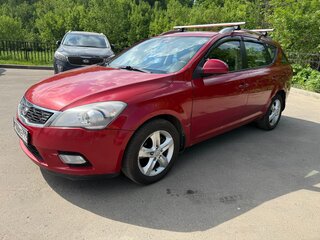 2010 Kia Ceed I Рестайлинг, красный, 600000 рублей, вид 3