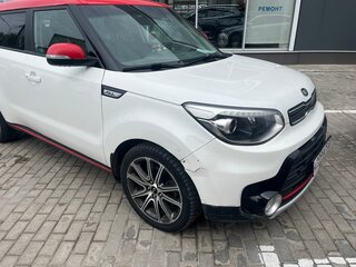 2018 Kia Soul II Рестайлинг, белый, 1150000 рублей, вид 5