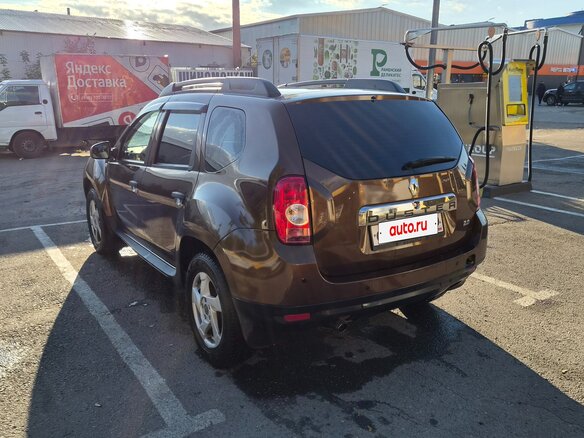 2014 Renault Duster I, коричневый, 1040000 рублей - вид 5