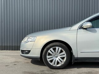 2010 Volkswagen Passat B6, серебристый, 850000 рублей, вид 5