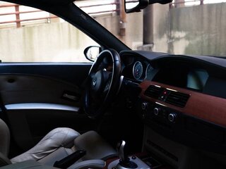 2005 BMW M5 IV (E60/E61), чёрный, 2400000 рублей, вид 5
