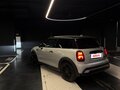 2022 Mini Hatch Cooper III (F55/F56) Рестайлинг 2, серебристый, 2850000 рублей - вид 3
