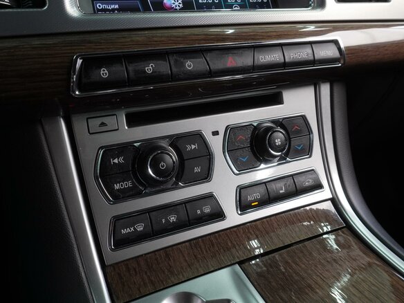 2012 Jaguar XF I Рестайлинг, серый, 1999000 рублей - вид 15