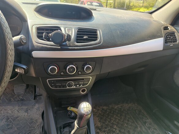 2012 Renault Fluence I, серый, 370000 рублей - вид 9