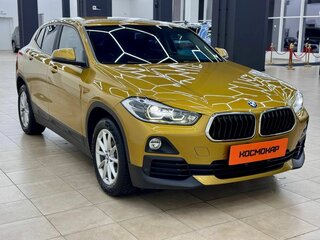 2019 BMW X2 sDrive18i I (F39), золотистый, 3200000 рублей, вид 1