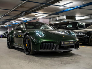 2026 Porsche 911 Carrera 4 GTS VIII (992) Рестайлинг, зелёный, 33200000 рублей, вид 4