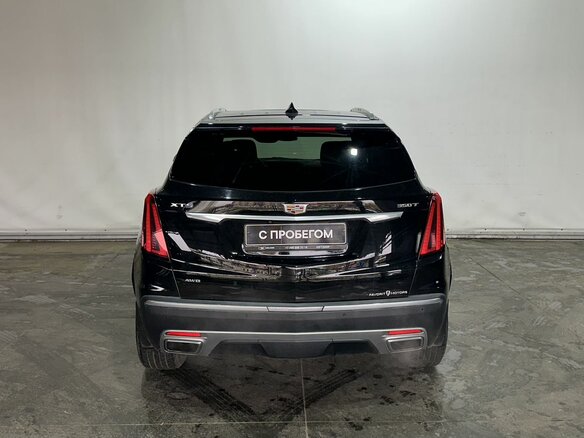 2021 Cadillac XT5 I Рестайлинг, чёрный, 3300000 рублей - вид 4