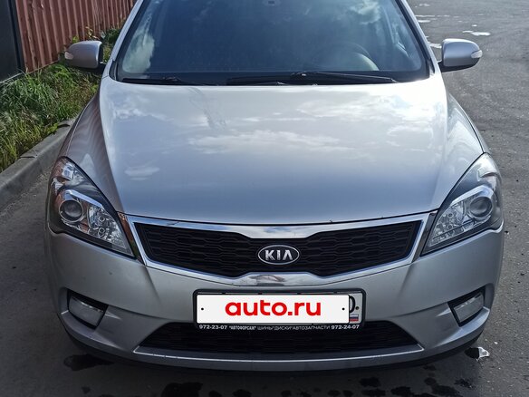 2011 Kia Ceed I Рестайлинг, серебристый, 525000 рублей