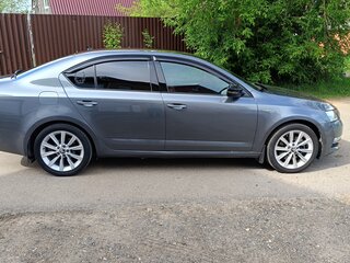 2019 Skoda Octavia III (A7) Рестайлинг, серый, 1800000 рублей, вид 5