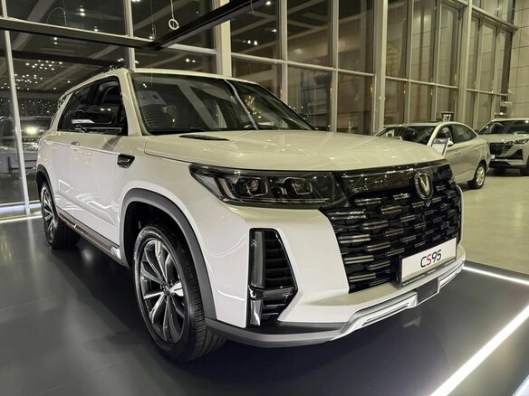 2025 Changan CS95 I Рестайлинг 2, белый, 4859900 рублей