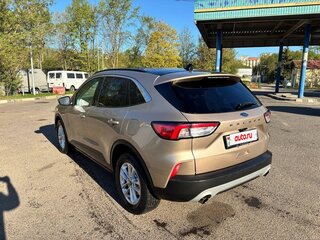 2020 Ford Escape IV, бежевый, 1281260 рублей, вид 3