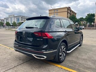 2022 Volkswagen Tiguan L II Рестайлинг (China Market), чёрный, 2900000 рублей, вид 4