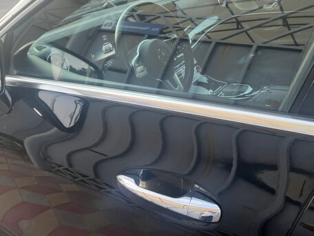 2020 Mercedes-Benz CLS 300 d III (C257), чёрный, 4500000 рублей, вид 4