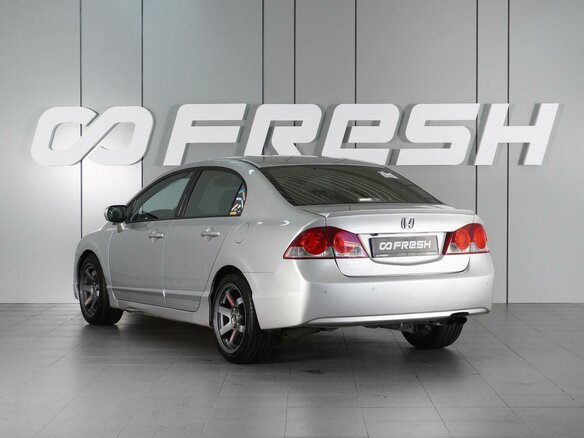 2007 Honda Civic VIII, серебристый - вид 1