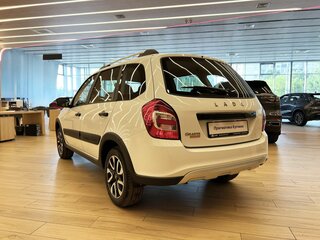 2026 Lada (ВАЗ) Granta Cross I Рестайлинг, белый, 1205000 рублей, вид 1