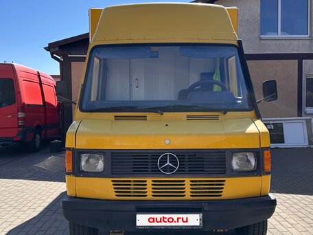 1994 Mercedes-Benz T1, жёлтый, 820000 рублей, вид 1