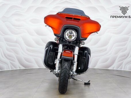 2017 Harley-Davidson CVO Street Glide, оранжевый, 2499000 рублей, вид 4