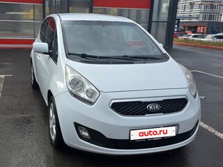 2013 Kia Venga I, белый, 840000 рублей, вид 3