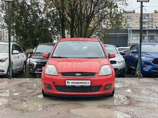2007 Ford Fiesta Mk5, красный, 389000 рублей, вид 2