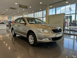 2011 Skoda Octavia II (A5) Рестайлинг, серый, 899000 рублей, вид 3