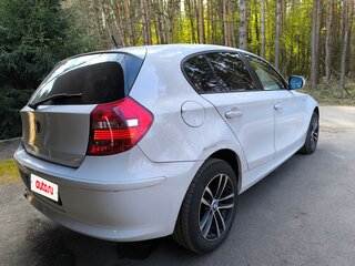 2011 BMW 1 серии 116i I (E81/E82/E87/E88) Рестайлинг, белый, 790000 рублей, вид 5