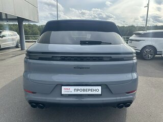 2025 Porsche Cayenne III Рестайлинг, серый, 17500000 рублей, вид 4
