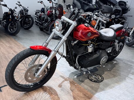 2012 Harley-Davidson Dyna Wide Glide, красный, 1100000 рублей, вид 4