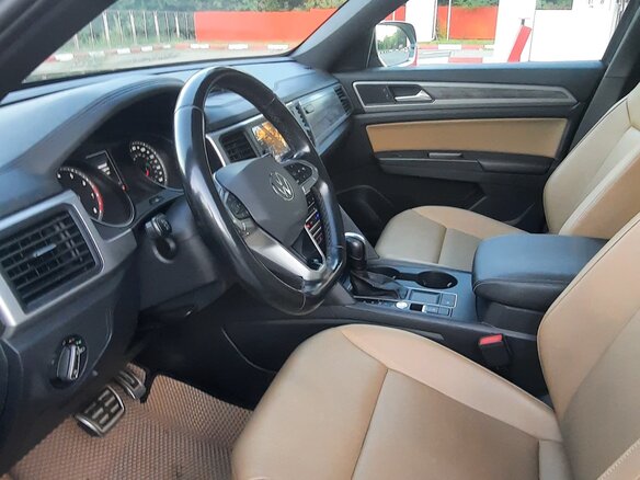 2020 Volkswagen Atlas Cross Sport I, чёрный, 2250000 рублей - вид 30