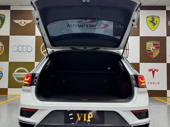 2023 Volkswagen T-Roc I (China Market) Рестайлинг, белый - вид 16