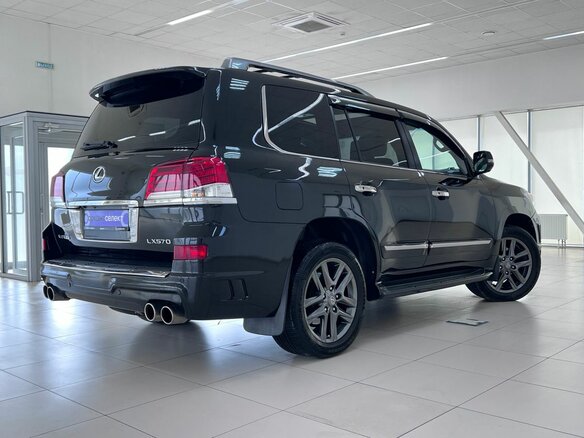 2014 Lexus LX 570 III Рестайлинг, чёрный, 3990000 рублей - вид 4