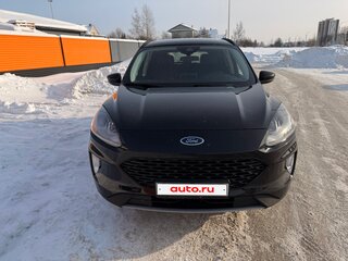 2022 Ford Escape IV, чёрный, 1500000 рублей, вид 2
