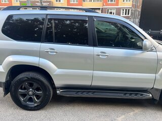 2008 Toyota Land Cruiser Prado 4-speed 120 Series Рестайлинг, серый, 1650000 рублей, вид 4